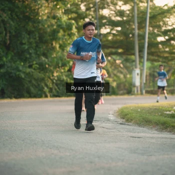 Runner Photo 3469223