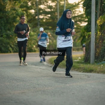 Runner Photo 3469298