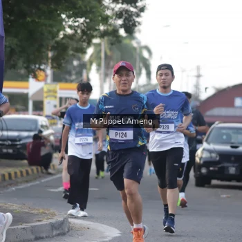 Runner Photo 3469315