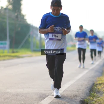 Runner Photo 3469407