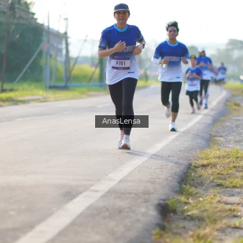 Runner Photo 3469428