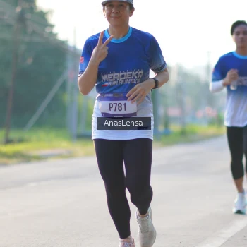 Runner Photo 3469446