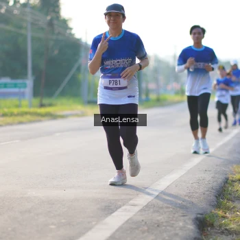 Runner Photo 3469465