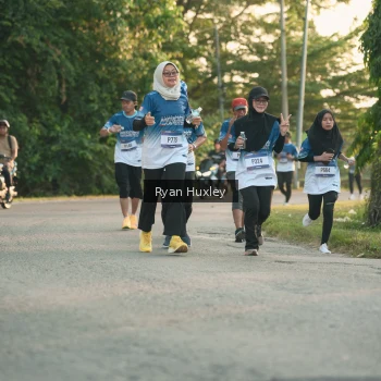 Runner Photo 3469541