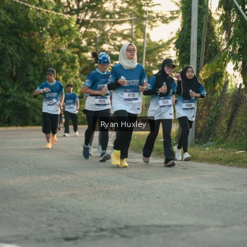 Runner Photo 3469549