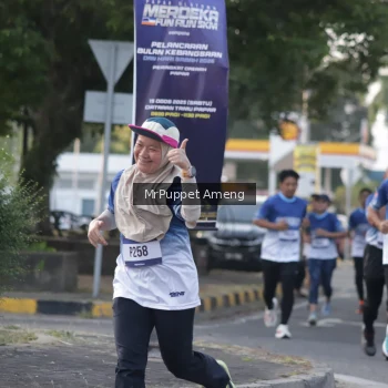 Runner Photo 3469554