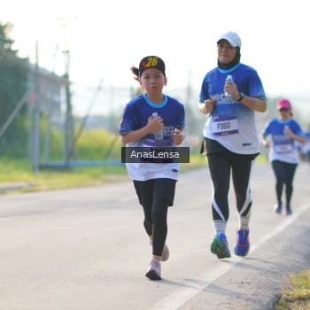 Runner Photo 3469565