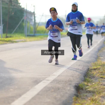 Runner Photo 3469567