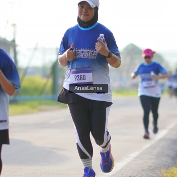 Runner Photo 3469583