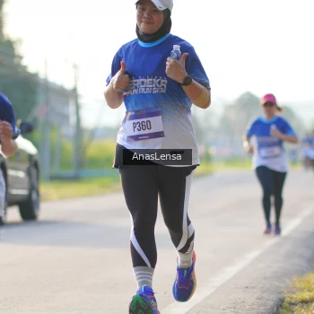 Runner Photo 3469599