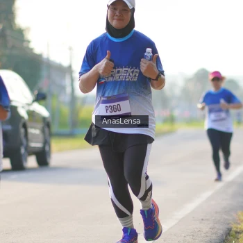Runner Photo 3469600