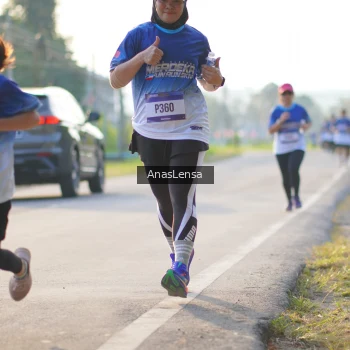 Runner Photo 3469612
