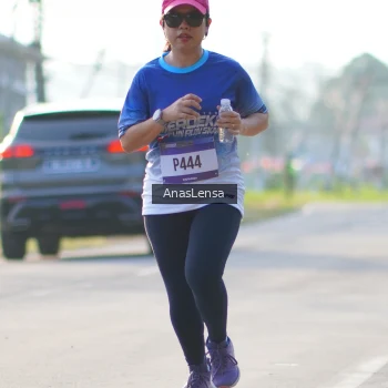 Runner Photo 3469644