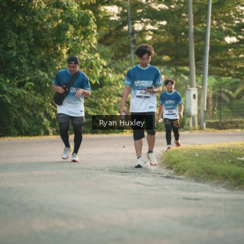 Runner Photo 3469692