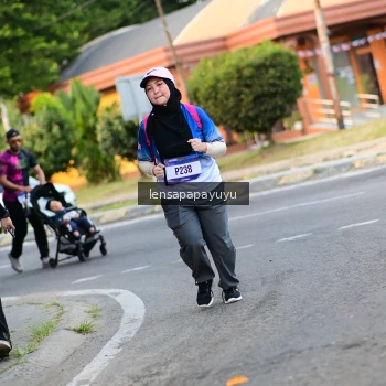 Runner Photo 3469704