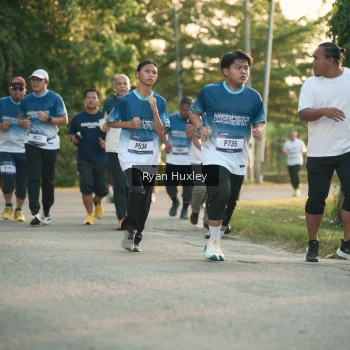 Runner Photo 3469714