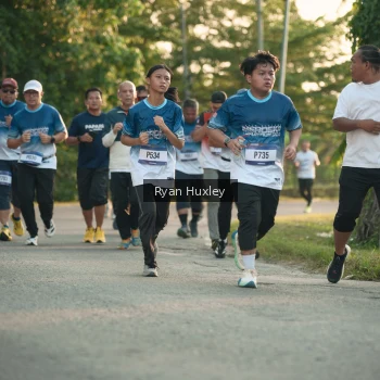 Runner Photo 3469725
