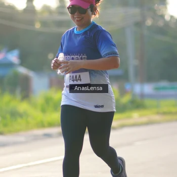 Runner Photo 3469749