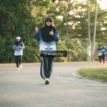 Runner Photo 3469803
