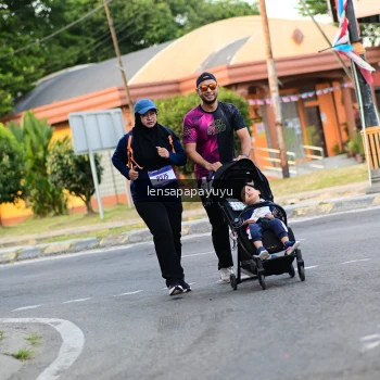 Runner Photo 3469824
