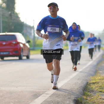 Runner Photo 3469840