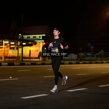 Runner Photo 3469844