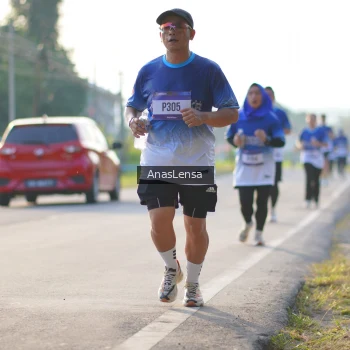 Runner Photo 3469845