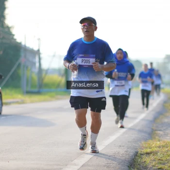 Runner Photo 3469851