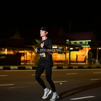 Runner Photo 3469855