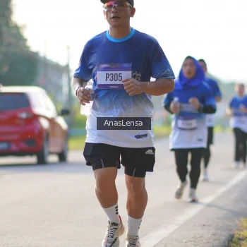 Runner Photo 3469857
