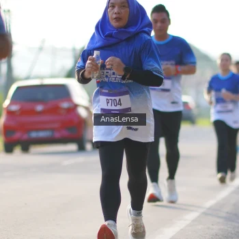 Runner Photo 3469858