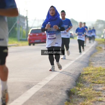 Runner Photo 3469864
