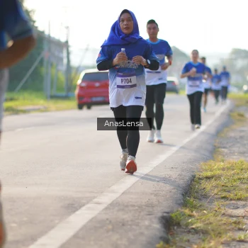 Runner Photo 3469866