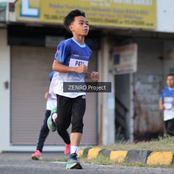 Runner Photo 3469887
