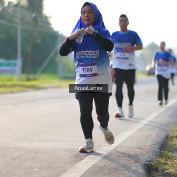 Runner Photo 3469911