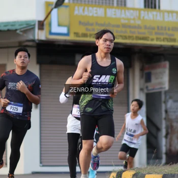 Runner Photo 3469914