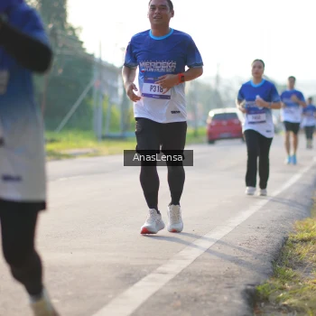 Runner Photo 3469923