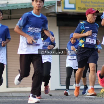 Runner Photo 3469933
