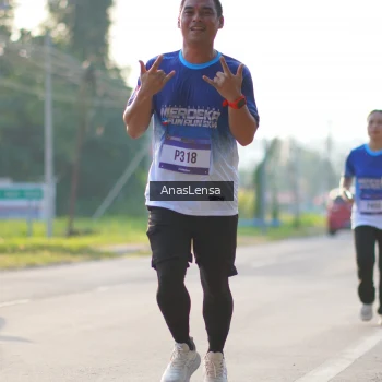 Runner Photo 3469938