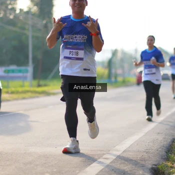 Runner Photo 3469940