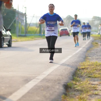 Runner Photo 3469941
