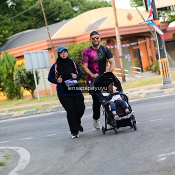 Runner Photo 3469943