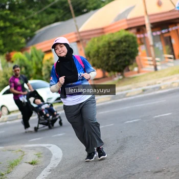 Runner Photo 3469959