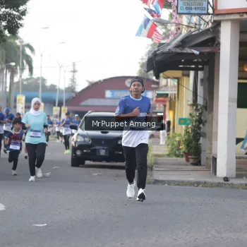 Runner Photo 3469973