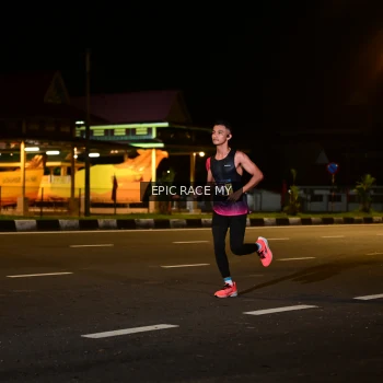 Runner Photo 3470003