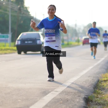 Runner Photo 3470010