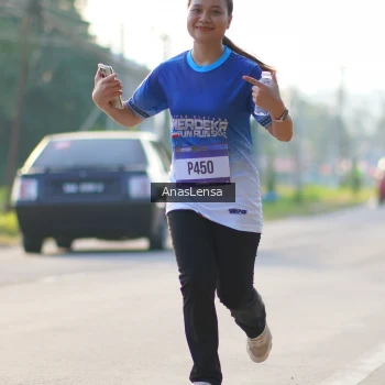 Runner Photo 3470019