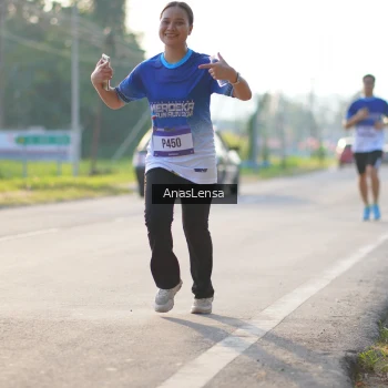 Runner Photo 3470020