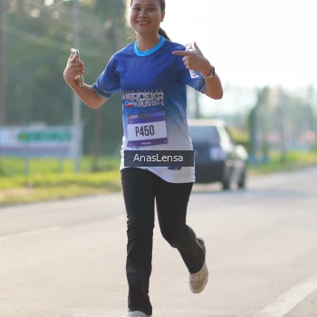 Runner Photo 3470027