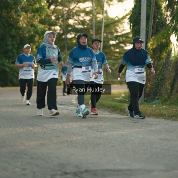 Runner Photo 3470035